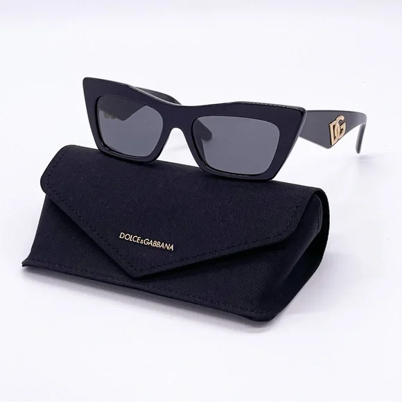NWT Dolce&Gabbana Black Women\'s Sunglasses, DG4435 Dolce & Gabbana | Accessories | New Dolcegabbana Dg4435 587  main image 4
